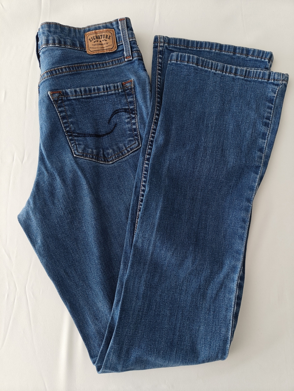Signature Levi Strauss Medium Wash Boot-Cut Jeans High Rise Western Cowgirl Long